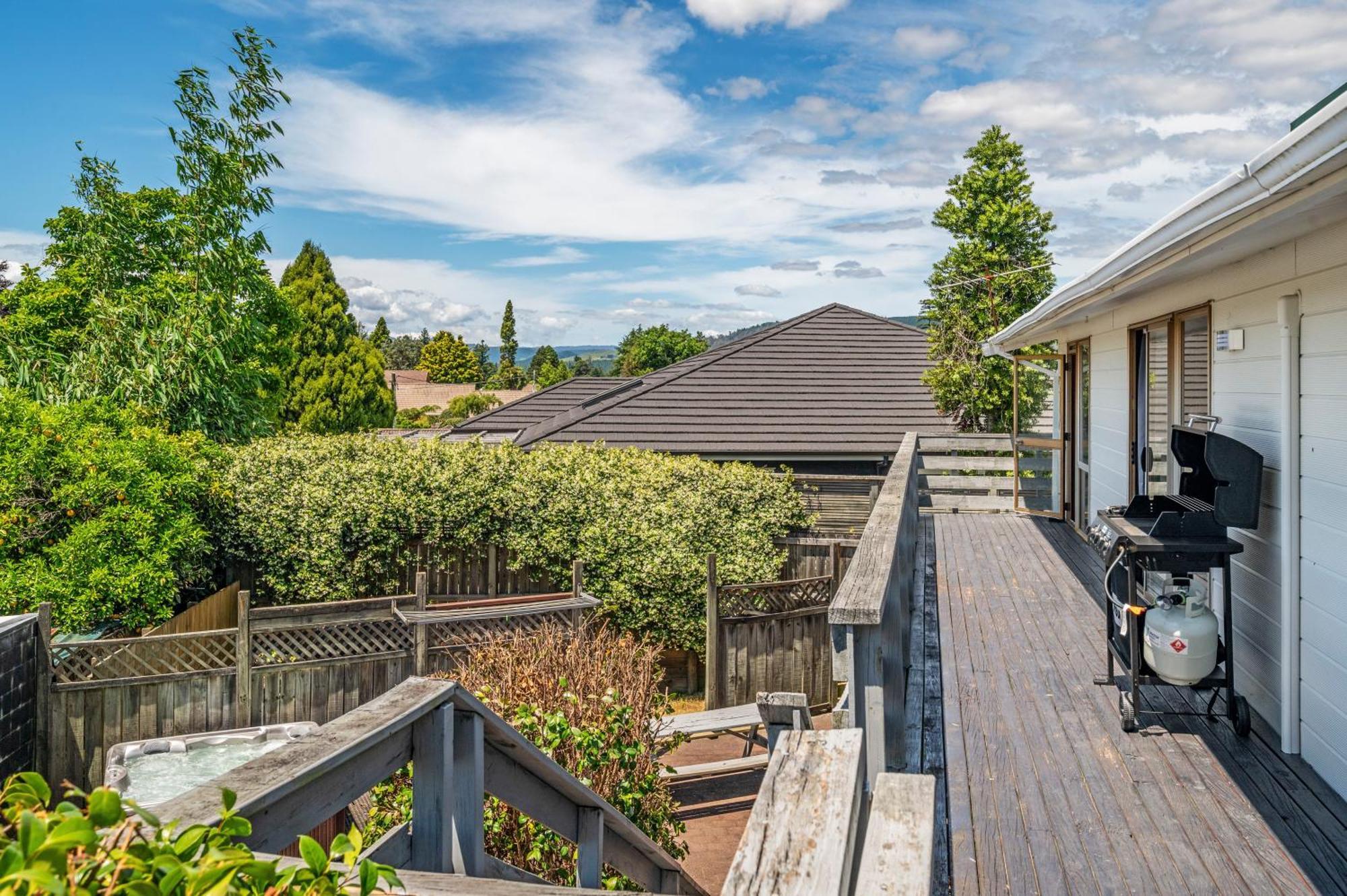 Mountain Bike Retreat Villa Rotorua Exterior photo